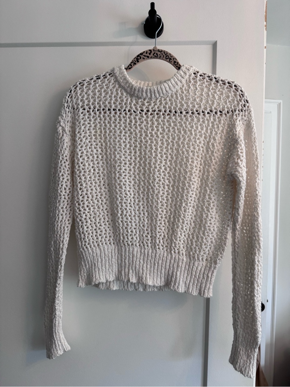 White + Warren Open-Knit Crewneck Crop Sweater in off white